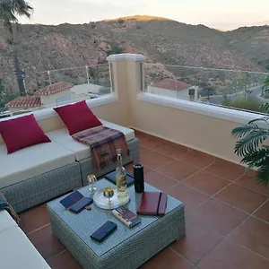 Exquisite Modern 2-bed House In El Pinar De Сasa de vacaciones Bédar